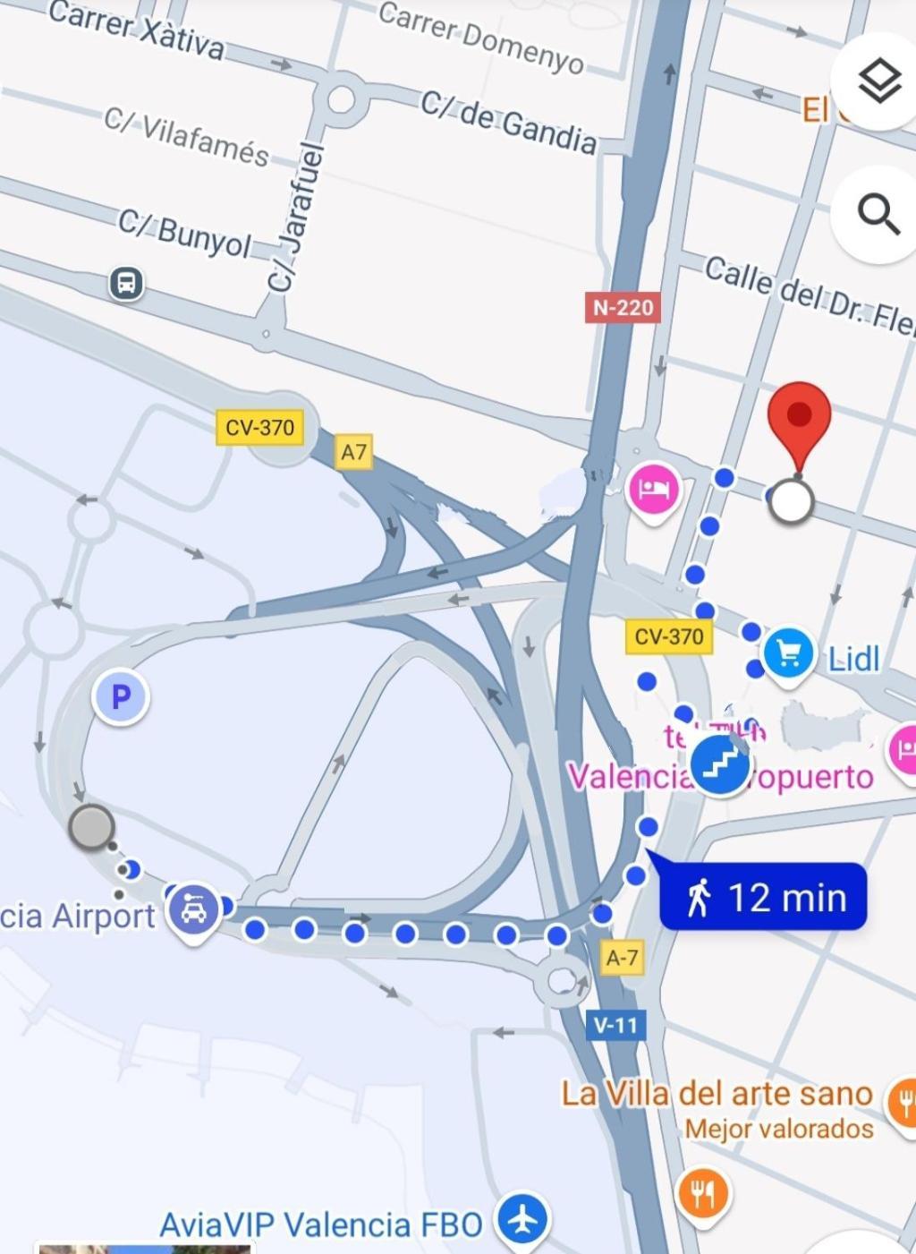 Alojamiento Junto Aeropuerto Valencia A 马尼塞斯 外观 照片